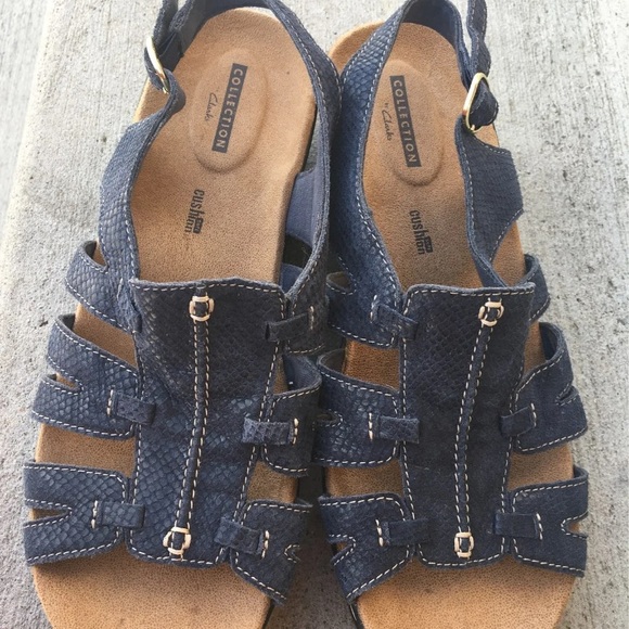 Clarks sandals 9.5 wide - Picture 6 of 10